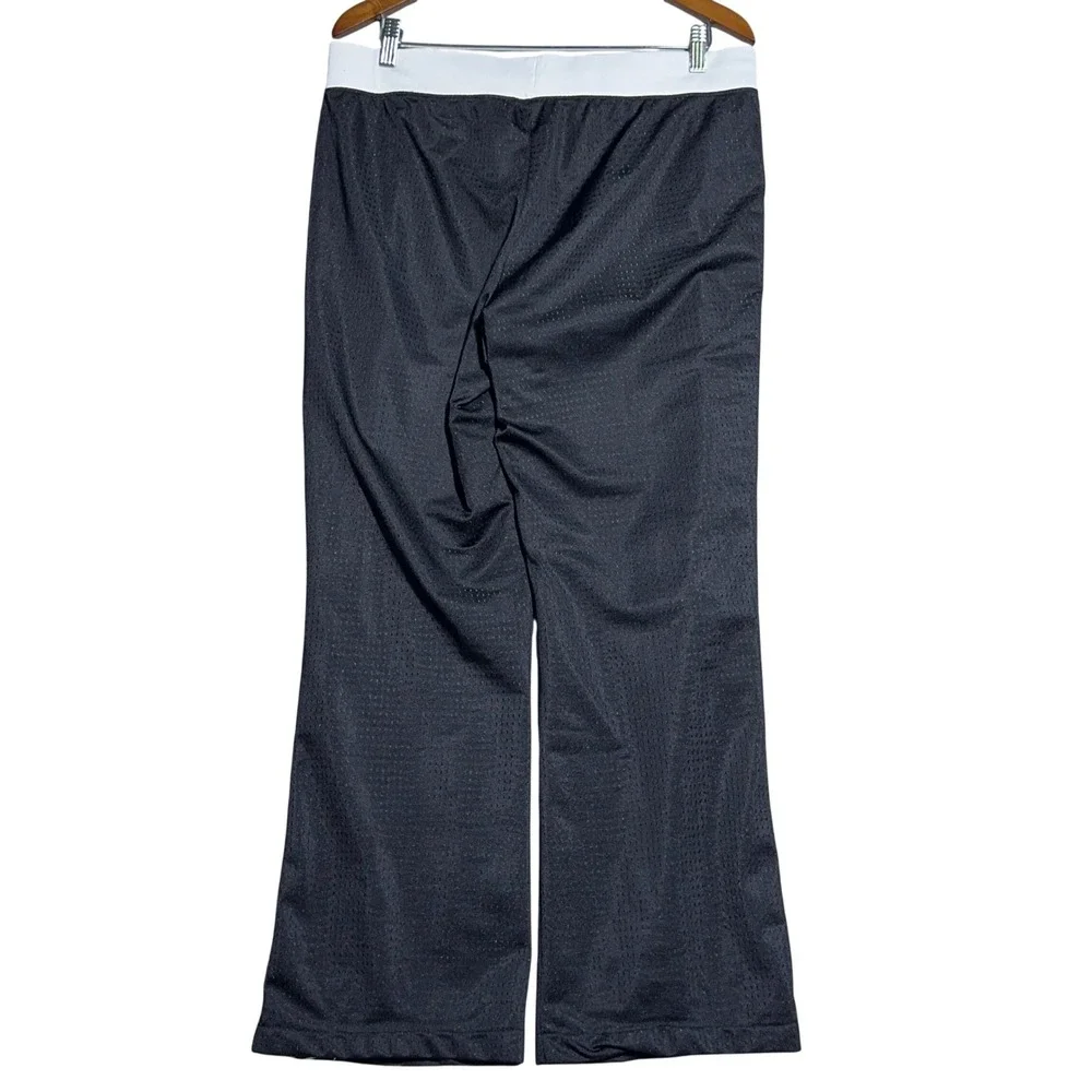 Nike please review